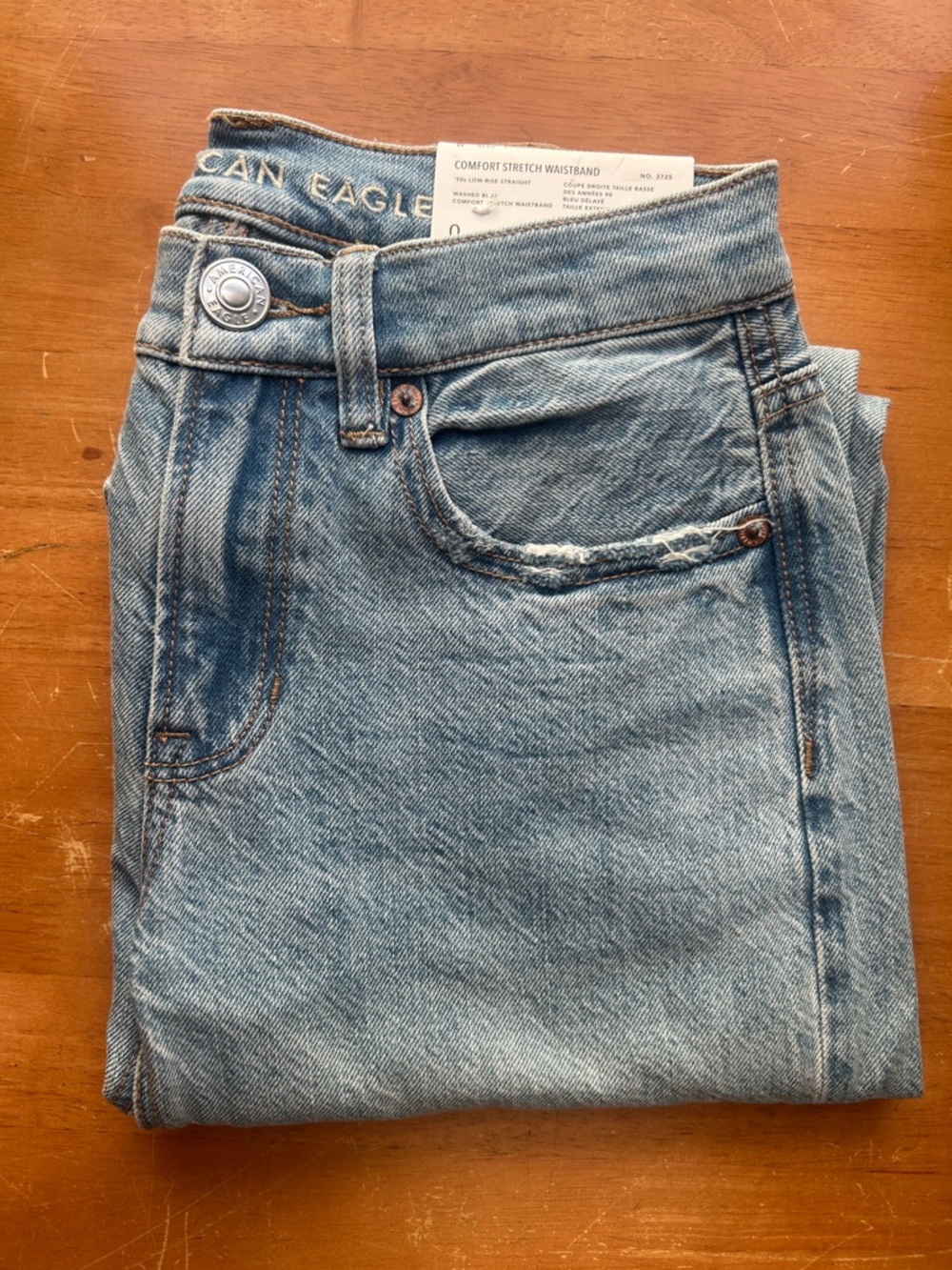 American Eagle AEO 90s low-rise straight jeans - washed blue 0 25W : NWT